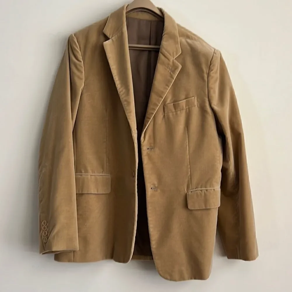 Theory Men’s Velvet Blazer. EUC. Size 44R